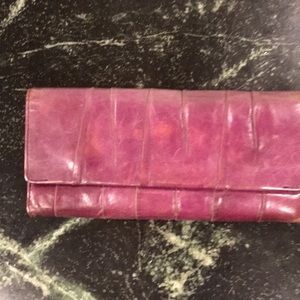 5/$25 Hob International Purple Leather Wallet